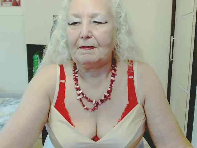 GrannyWants webcam