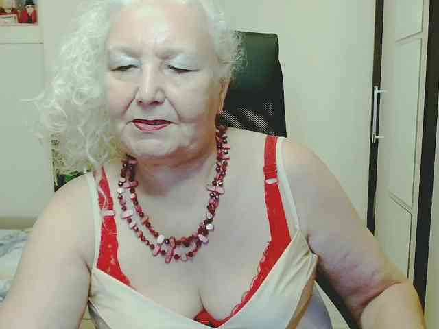 GrannyWants webcam
