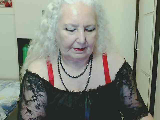 Model: GrannyWants