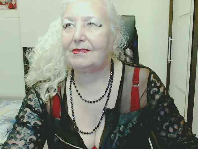 GrannyWants webcam
