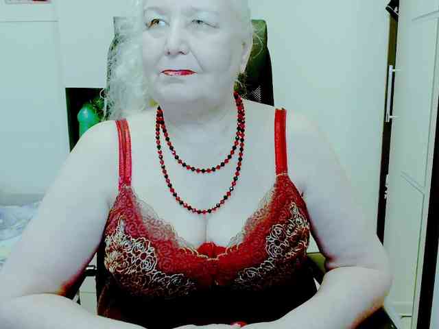 GrannyWants webcam