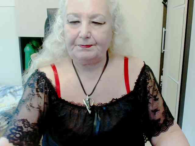 GrannyWants webcam