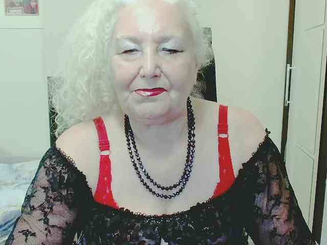 Model: GrannyWants
