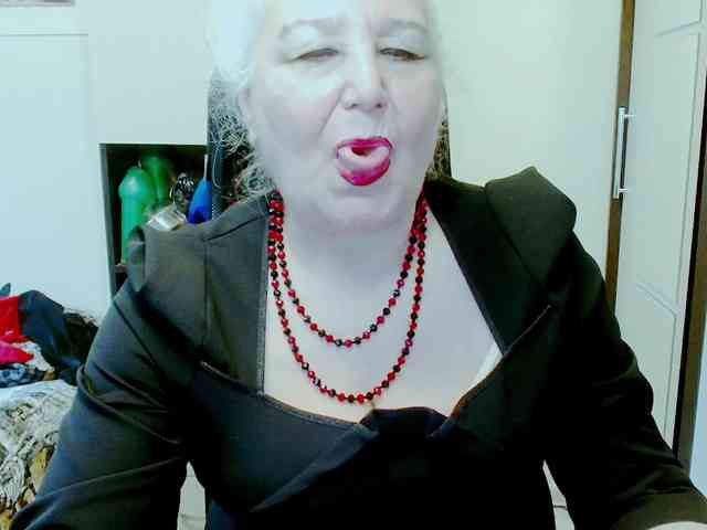 GrannyWants webcam