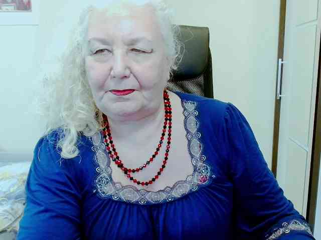 Model: GrannyWants