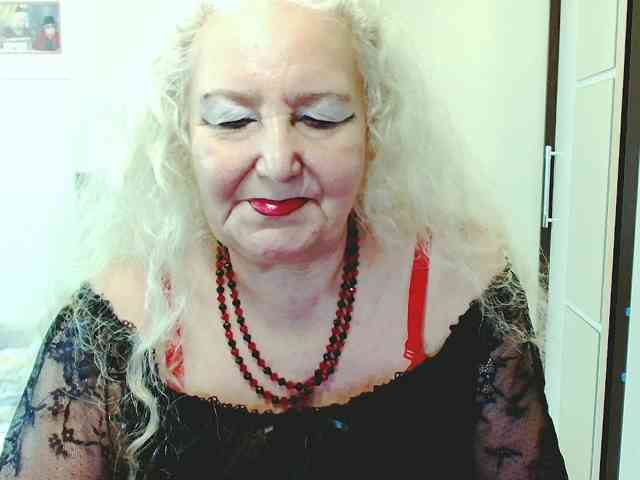 GrannyWants webcam