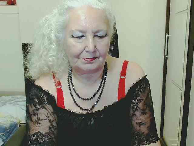 GrannyWants webcam
