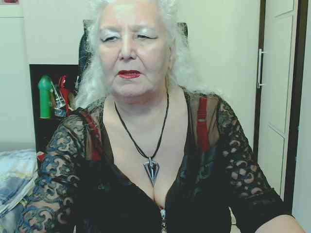 GrannyWants webcam