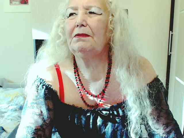 Model: GrannyWants