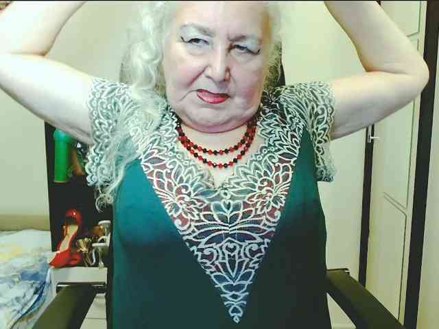 Model: GrannyWants