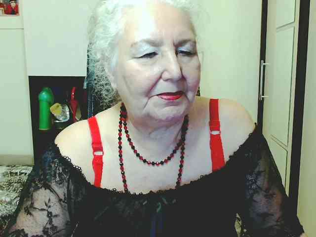 Model: GrannyWants