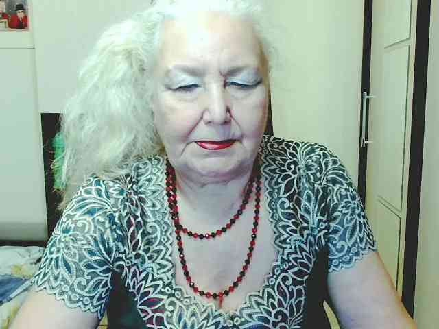 Model: GrannyWants