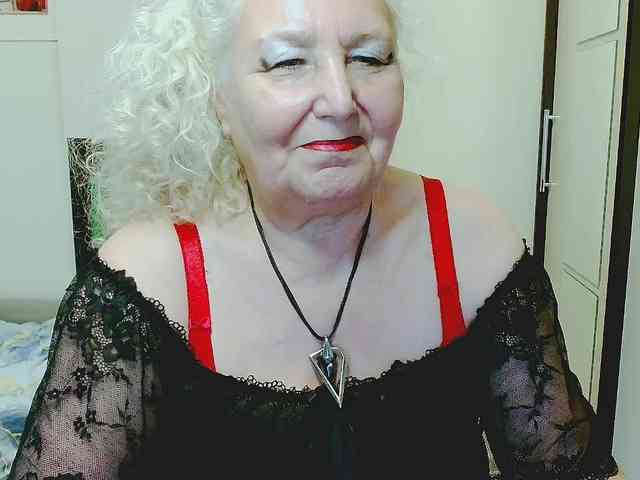 Model: GrannyWants