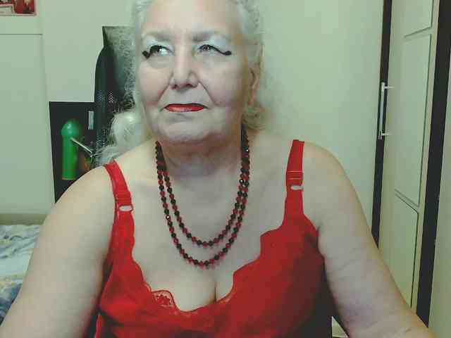 Model: GrannyWants
