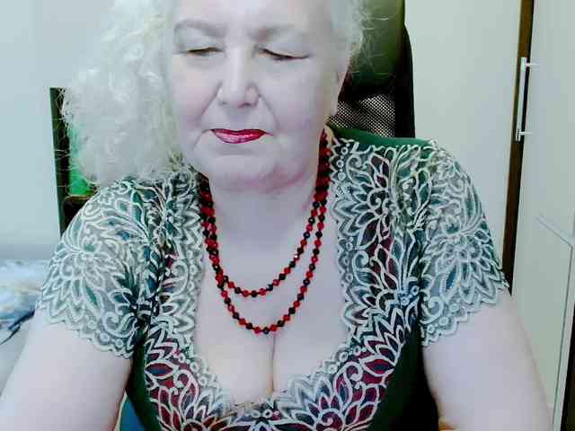 GrannyWants webcam