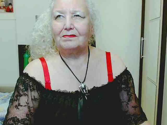 GrannyWants webcam