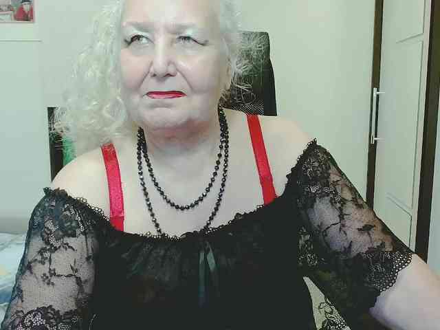 Model: GrannyWants