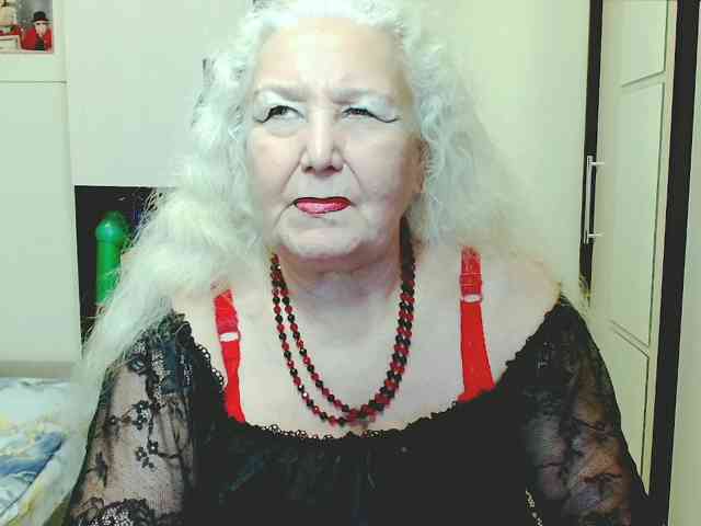Model: GrannyWants
