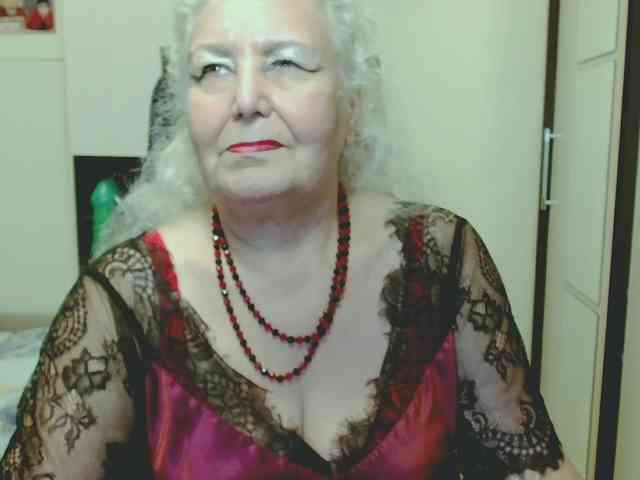 GrannyWants webcam