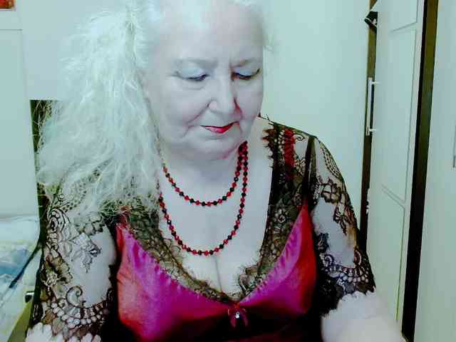 GrannyWants webcam