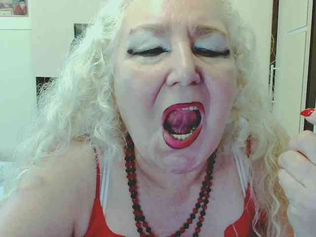 GrannyWants webcam