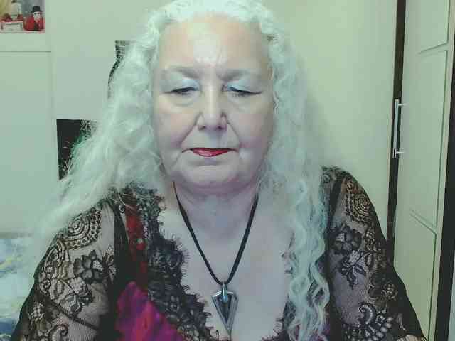 GrannyWants webcam