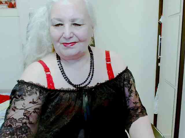 GrannyWants webcam