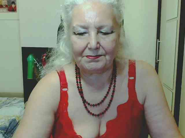 GrannyWants webcam
