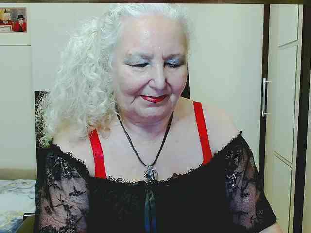 Model: GrannyWants