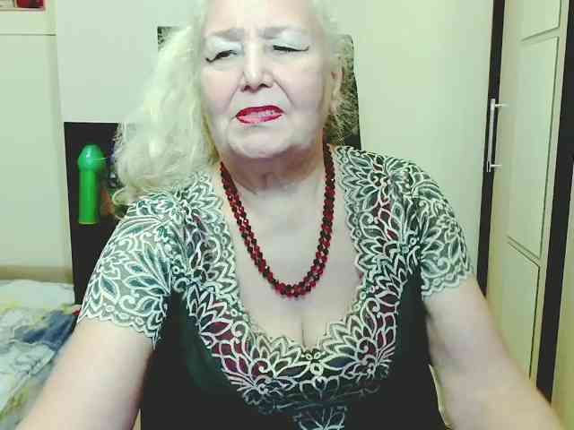 Model: GrannyWants