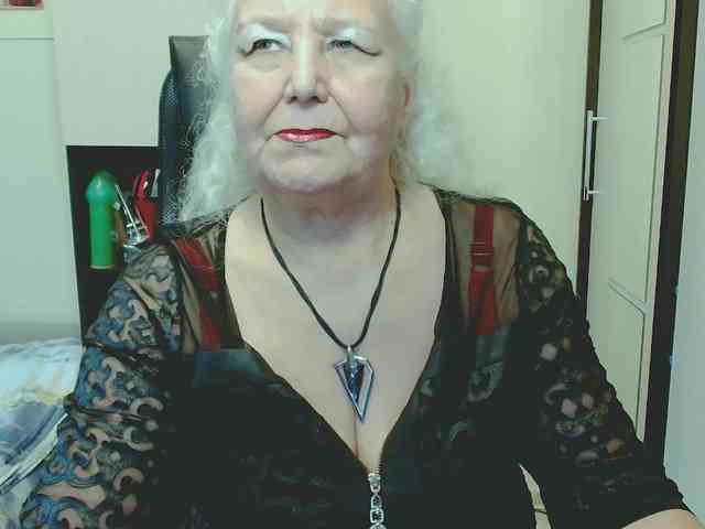 GrannyWants webcam