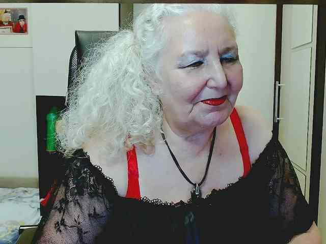 GrannyWants webcam