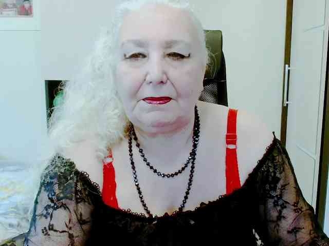GrannyWants webcam