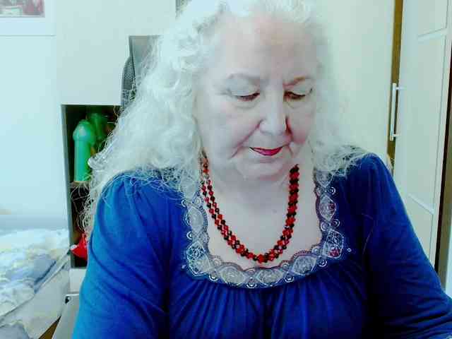 GrannyWants webcam