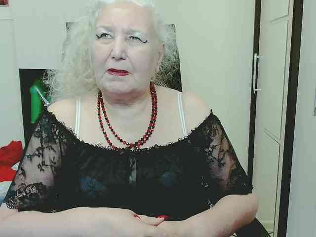 Model: GrannyWants