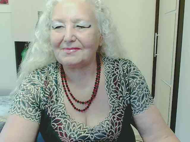 GrannyWants webcam
