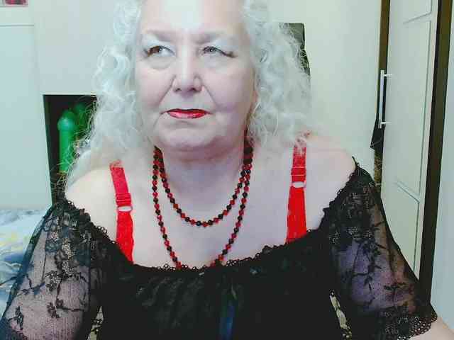GrannyWants webcam