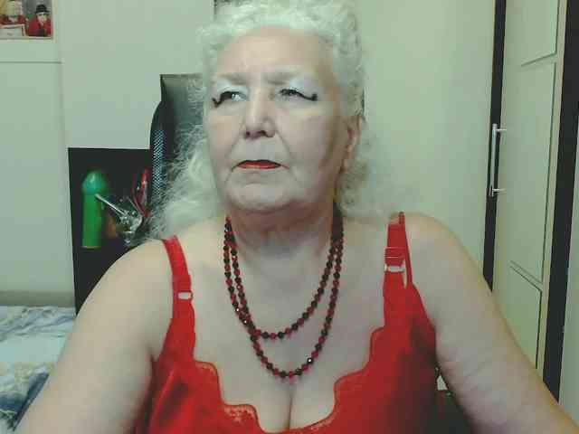 Model: GrannyWants