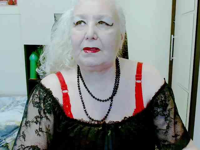 GrannyWants webcam