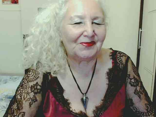 GrannyWants webcam