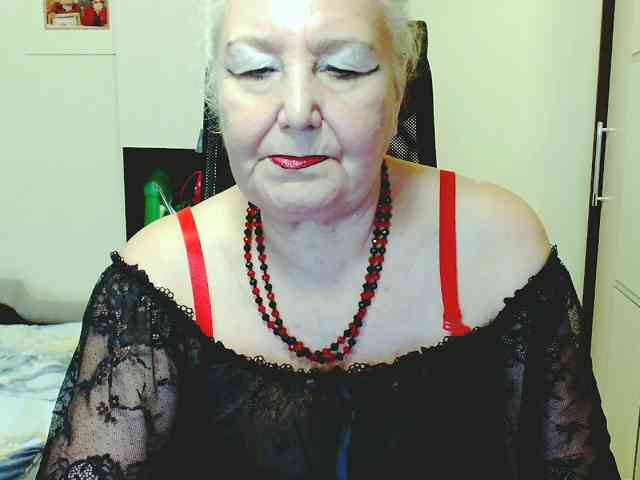 Model: GrannyWants