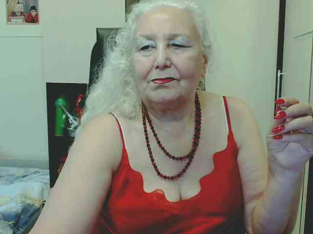 Model: GrannyWants
