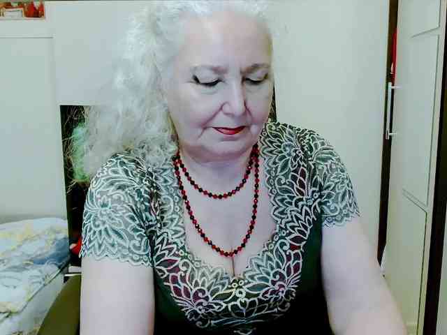 GrannyWants webcam