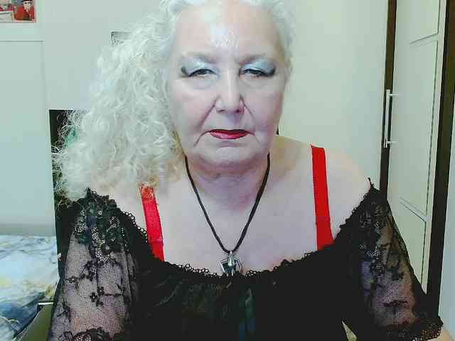 Model: GrannyWants