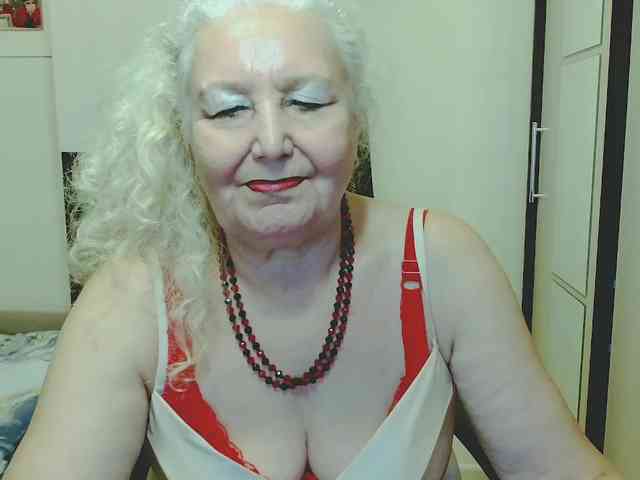 GrannyWants webcam