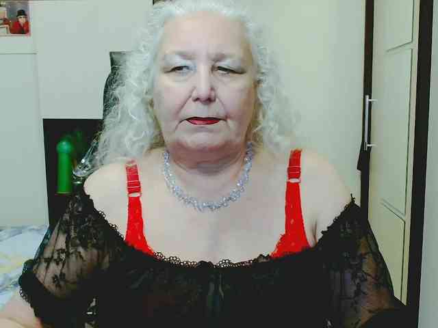 GrannyWants webcam