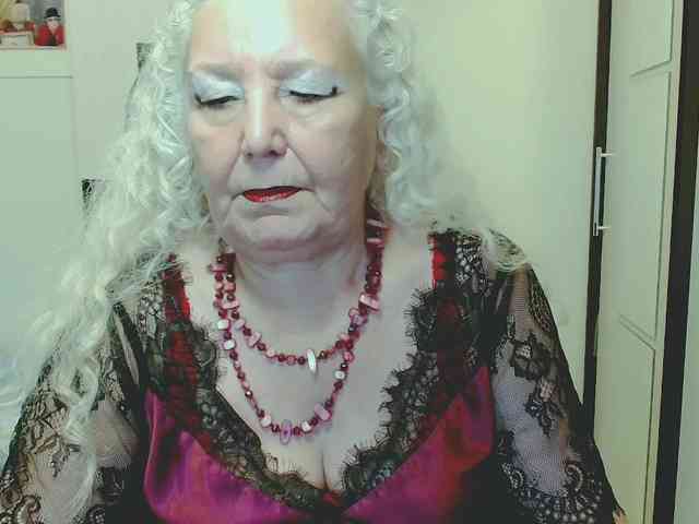 GrannyWants webcam