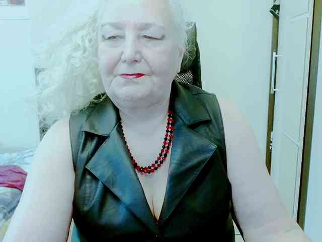 GrannyWants webcam