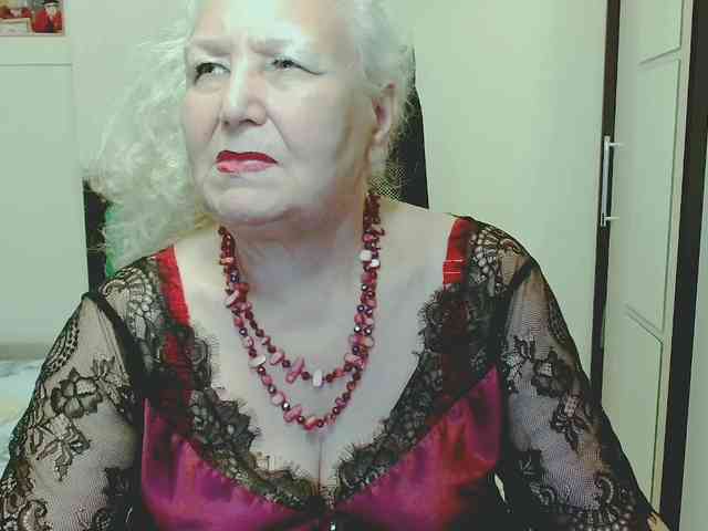 GrannyWants webcam
