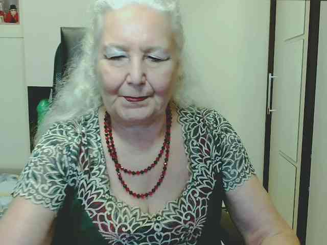 GrannyWants webcam